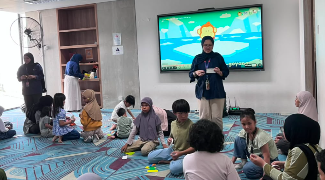 Perpusforia : Kreasi Hijau Untuk Bumi Dan Build Your Face